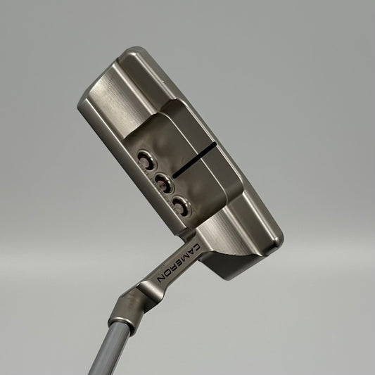 Scotty Cameron Special Select Squareback 2 / 33"