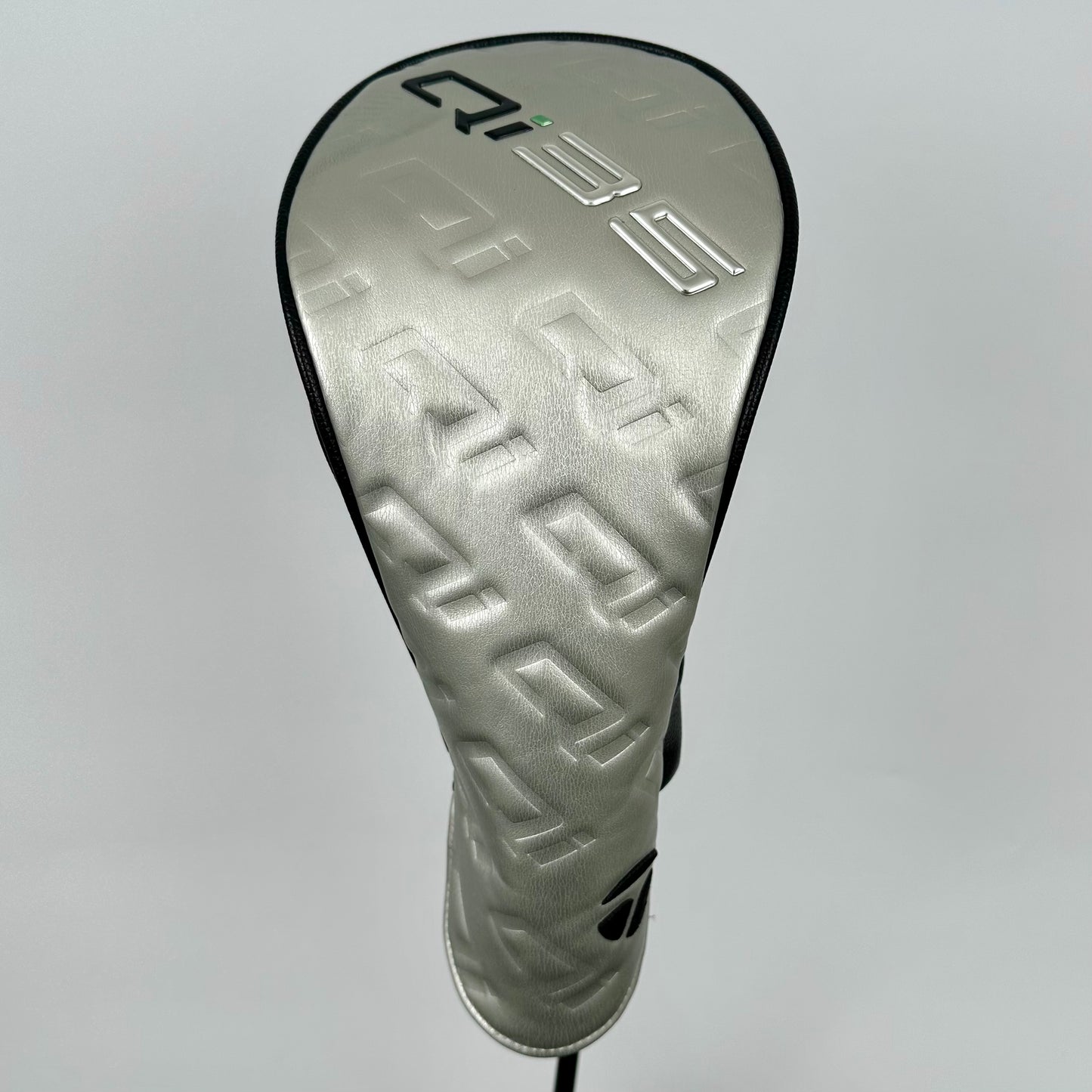 TaylorMade Qi35 Driver 10,5° / Regular / Fujikura Ventus Blue 5-R