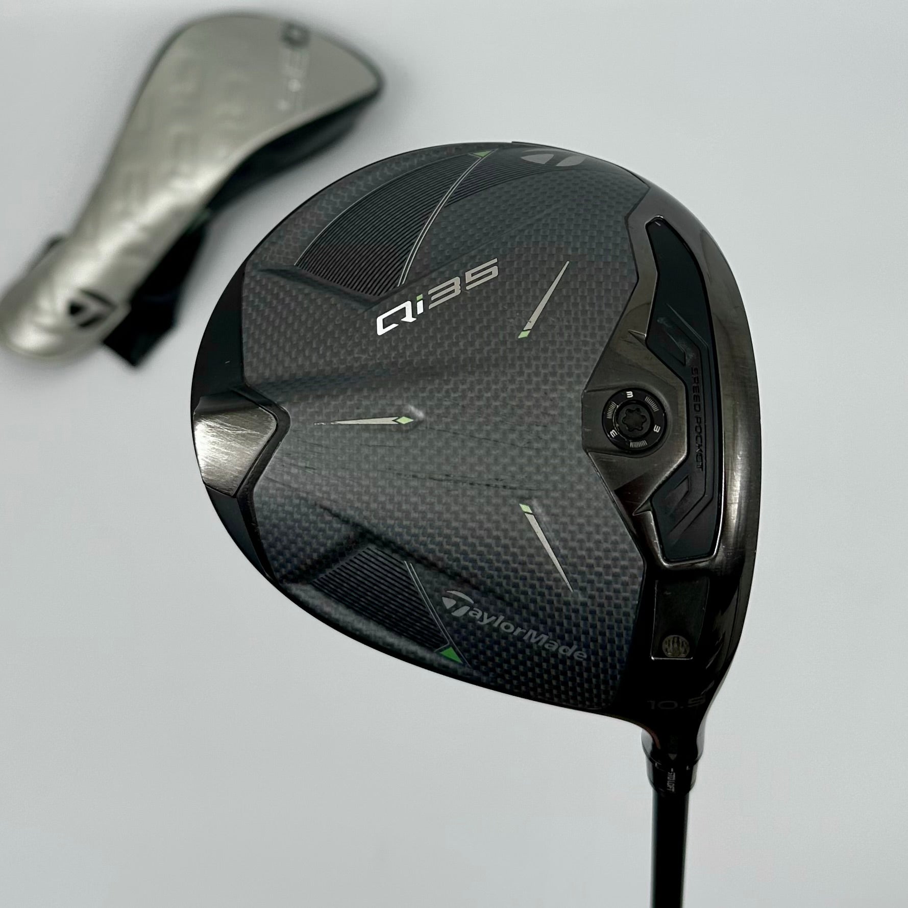TaylorMade Qi35 Driver 10,5° / Regular / Fujikura Ventus Blue 5-R 
