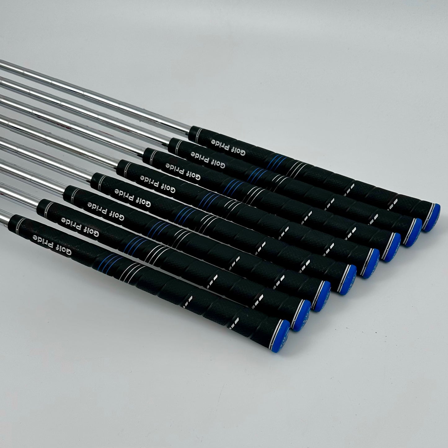 Cobra KING Forged Tec 4-GW / Regular / KBS Tour Lite R