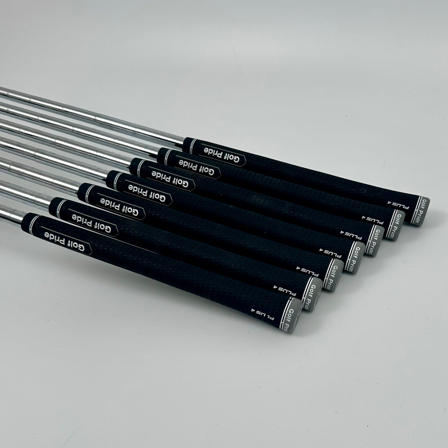 Titleist T300 5-GW / Regular / TT AMT Black R300