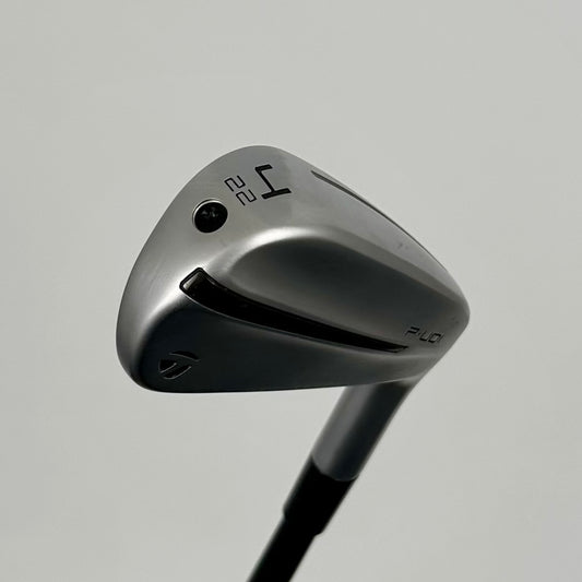 TaylorMade P-UDI 4 22° / Stiff / Mitsubishi MMT 105 S