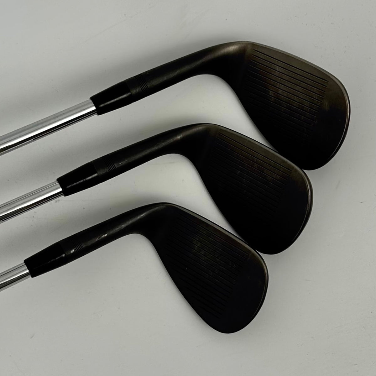 Titleist Vokey SM10 Jet Black 50-54-58 / Stiff / KBS Tour S – bild 8