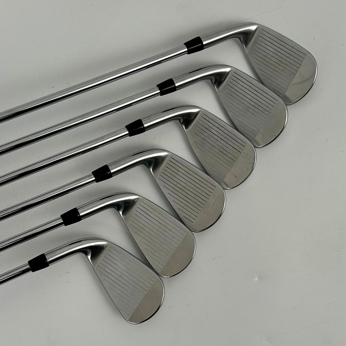 Titleist T300 5-P / Stiff / TT AMT Red S300 – bild 8