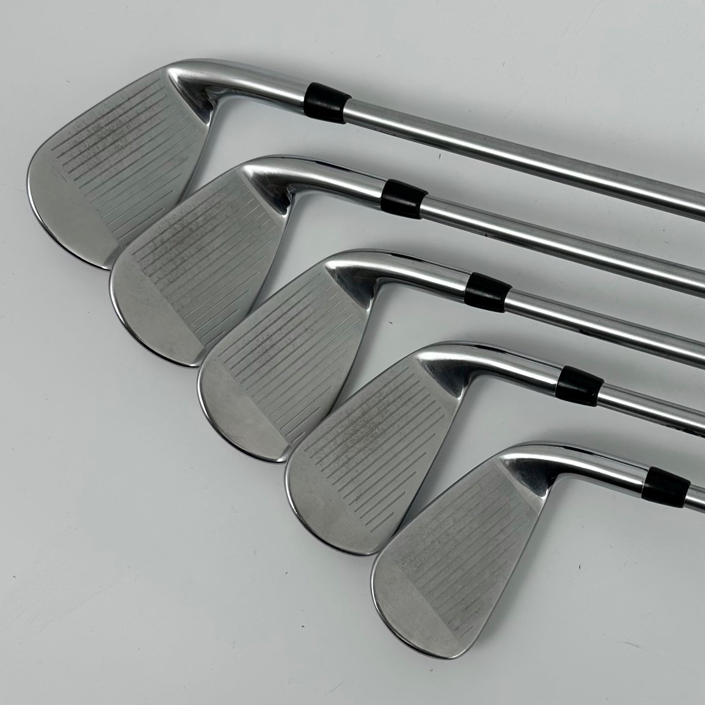 Titleist T300 6-PW / Senior / Fubuki MV Series 50g A
