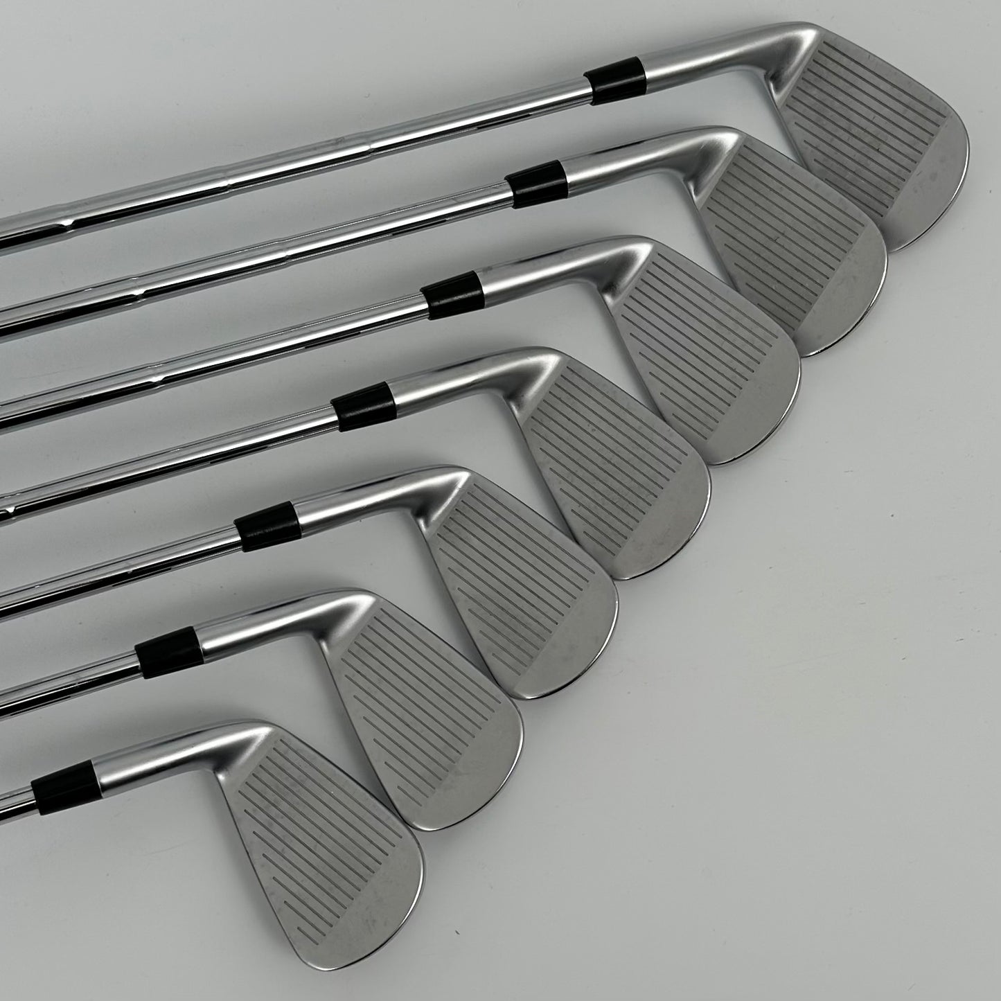 Callaway Apex 24 Pro 4-P / X-Stiff / TT Dynamic Gold Mid 115 X100