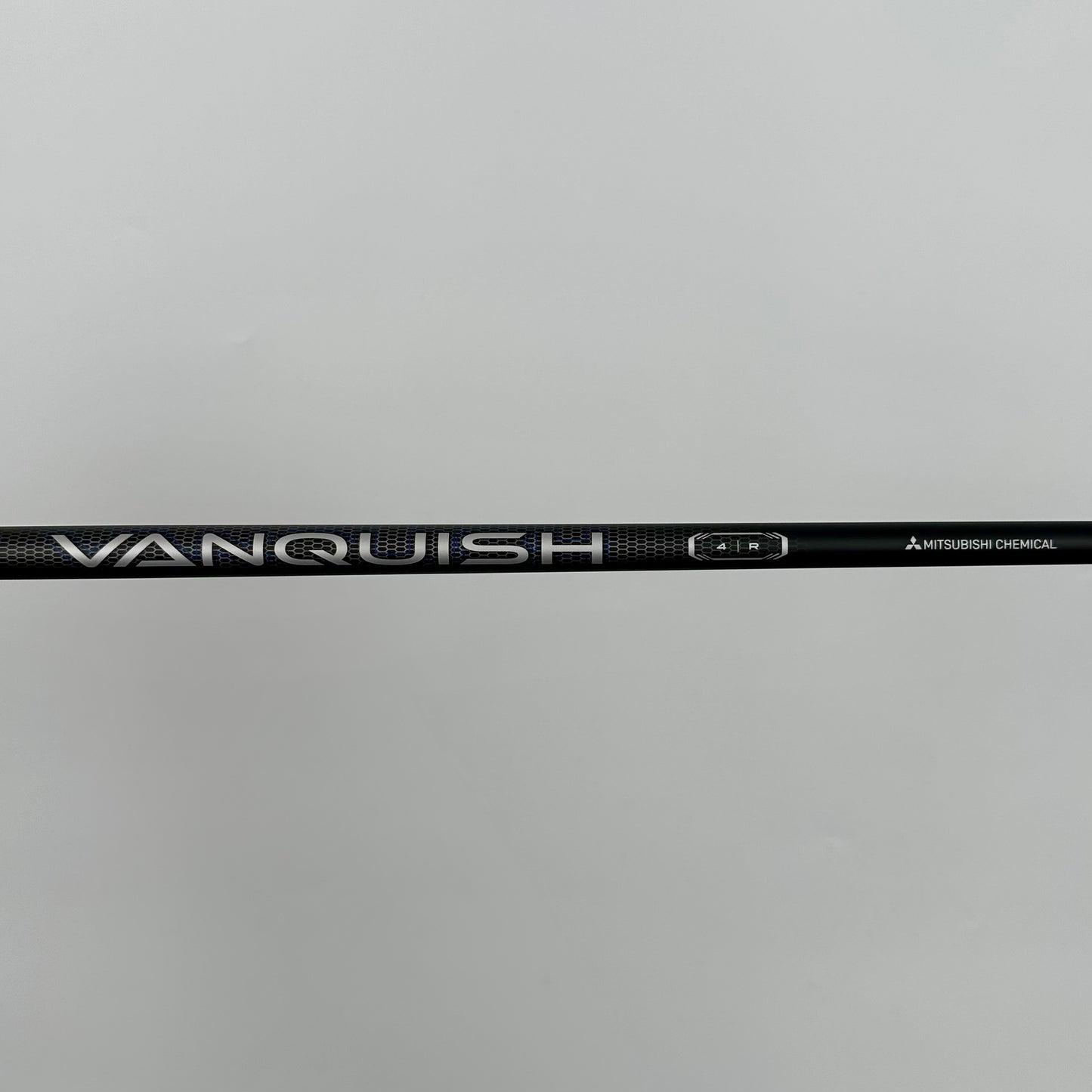 Mitsubishi Vanquish 4 R / Regular / Cobra DS-Adapt