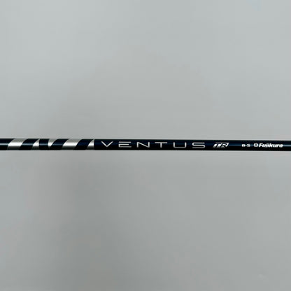 Srixon ZXi Hybrid 4 22° / Stiff / Fujikura Ventus TR Blue 8-S