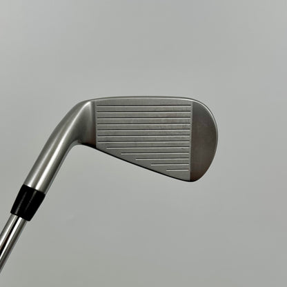 Titleist T250 Launch Specs 4G 6-P / Regular / TT AMT Red R