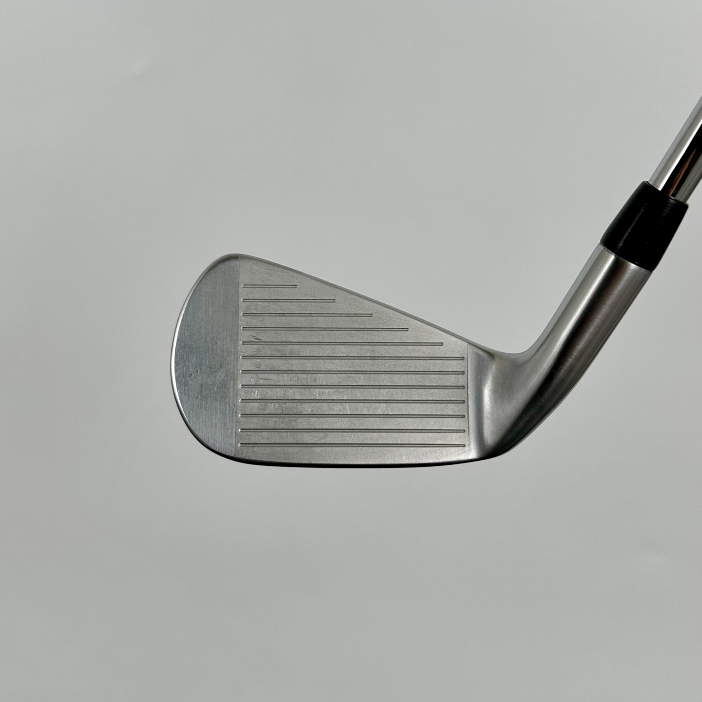 Titleist T250 Launch Specs 4G 6-P / Regular / TT AMT Red R