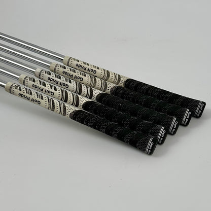 Titleist T250 Launch Specs 4G 6-P / Regular / TT AMT Red R
