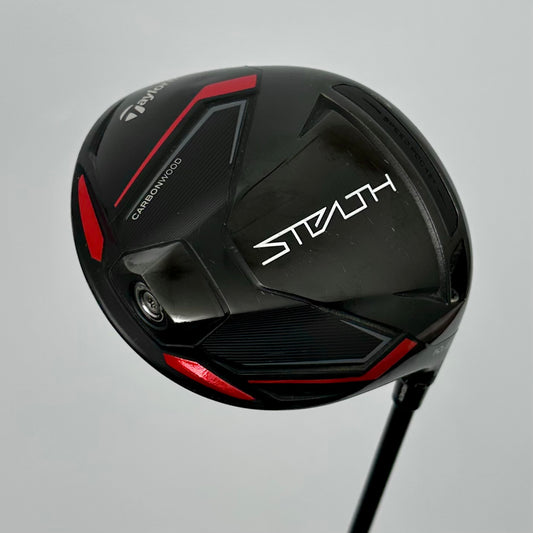 TaylorMade Stealth Driver 10,5° / Regular / Fujikura Ventus Red 5-R