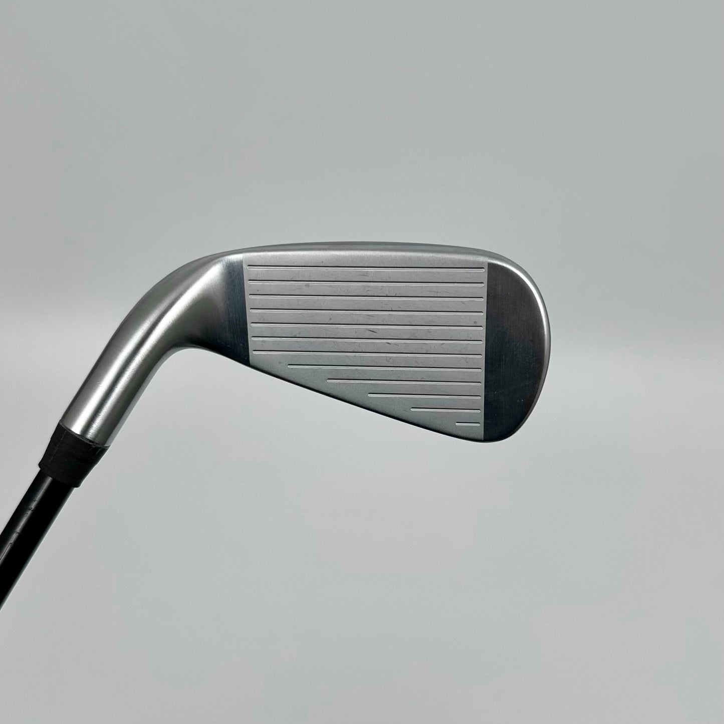 Titleist U510 Utility 4 22° / Regular / Apollo Shadow