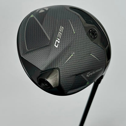 TaylorMade Qi35 Driver 10,5° / Regular / Fujikura Ventus Blue 5-R