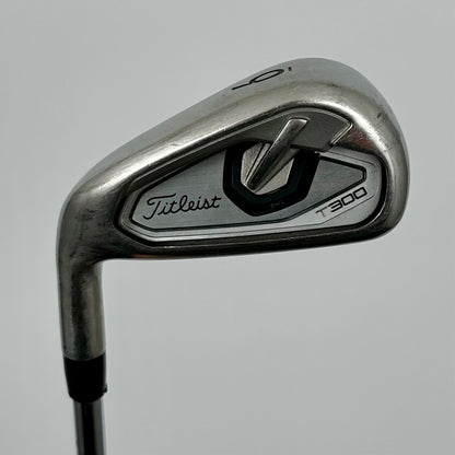 Titleist T300 5-PW / Regular / TT AMT Red R300