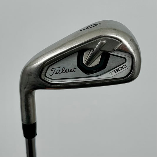 Titleist T300 5-PW / Regular / TT AMT Red R300