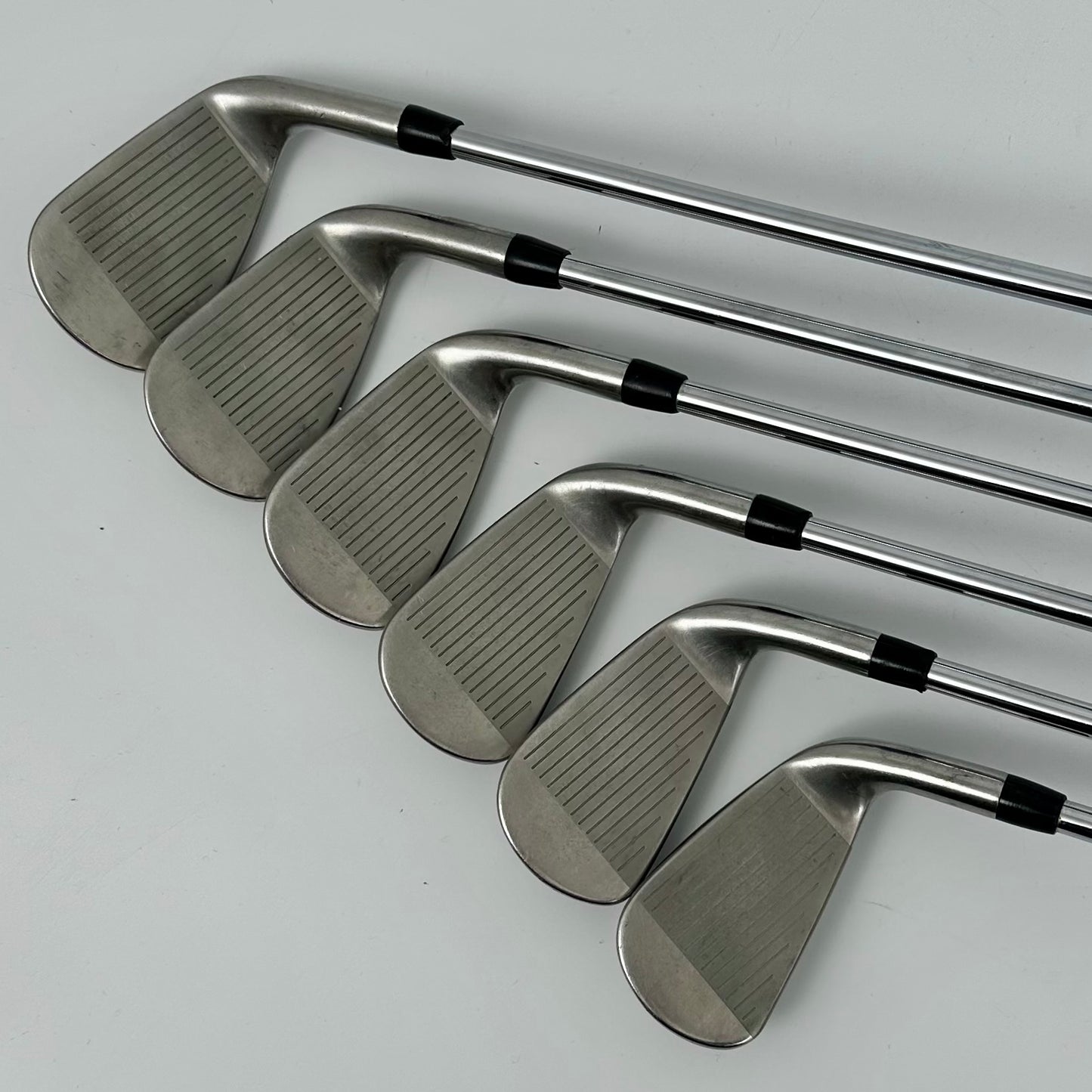 Titleist T300 5-PW / Regular / TT AMT Red R300