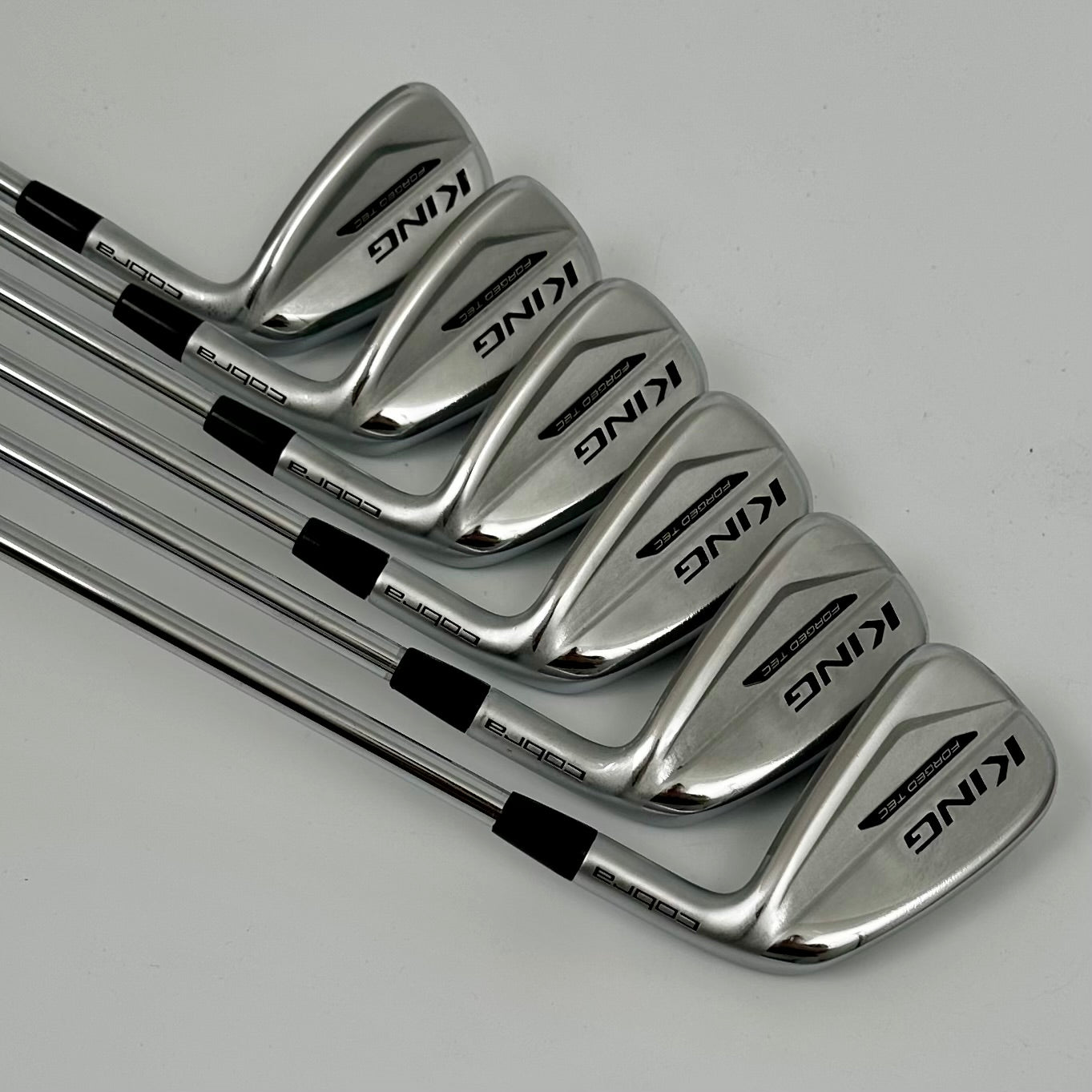 Cobra KING Forged Tec 5-P / Regular / KBS $-Taper Lite R