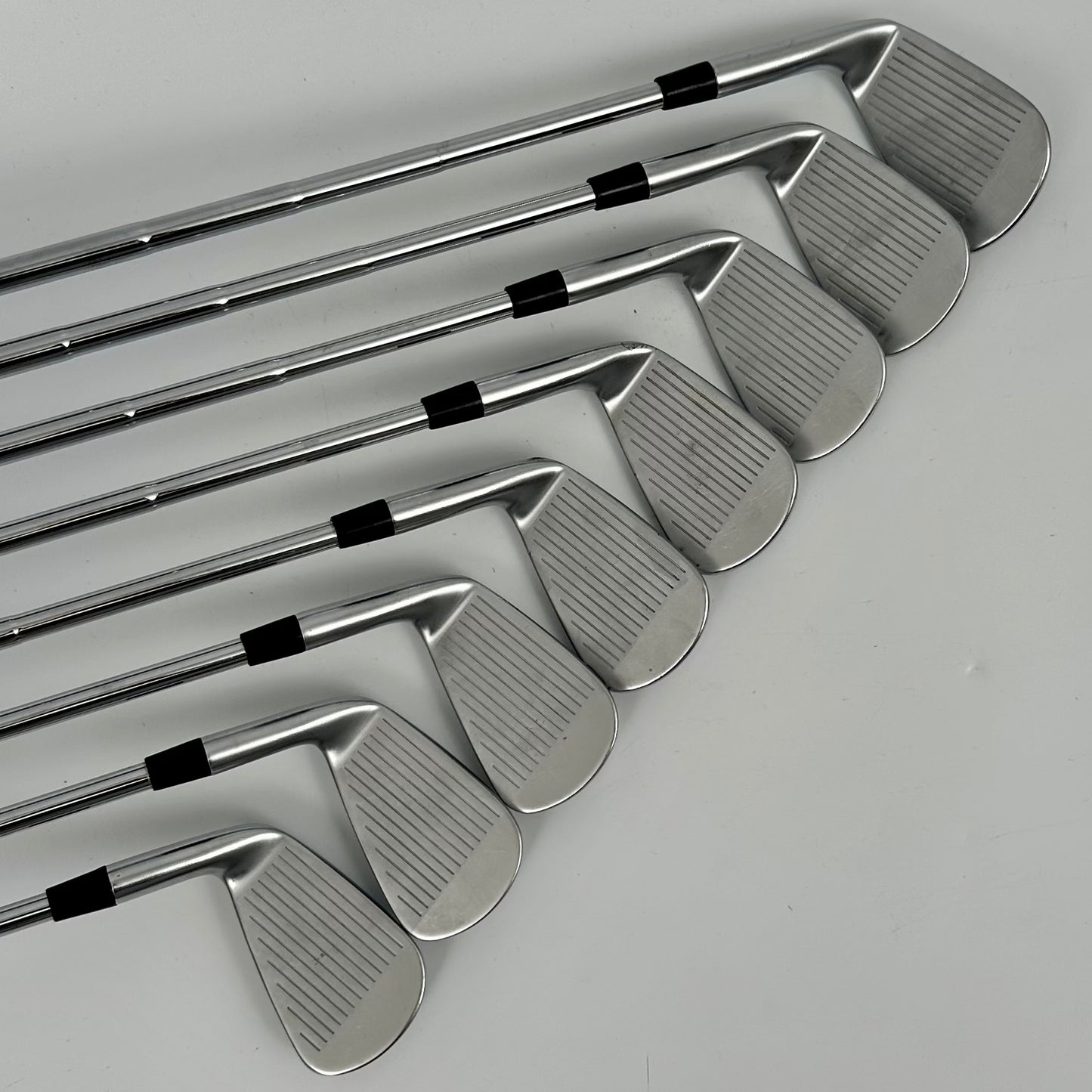 Callaway Apex 24 Pro 4-AW / X-Stiff / TT Dynamic Gold Mid 115 X100