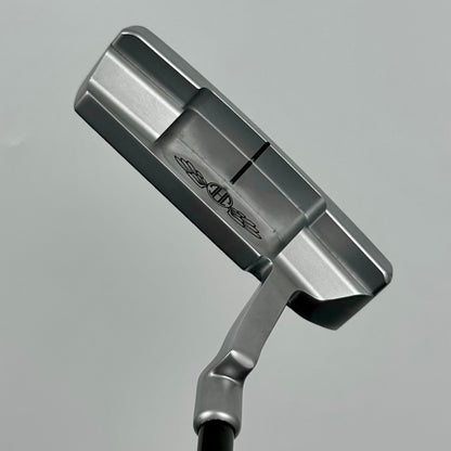 JAG Putters / 35"