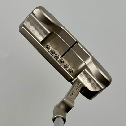 Scotty Cameron Super Select Newport+ / 35"