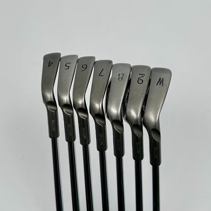 Ping i10 4-PW / Regular / Ping AWT R