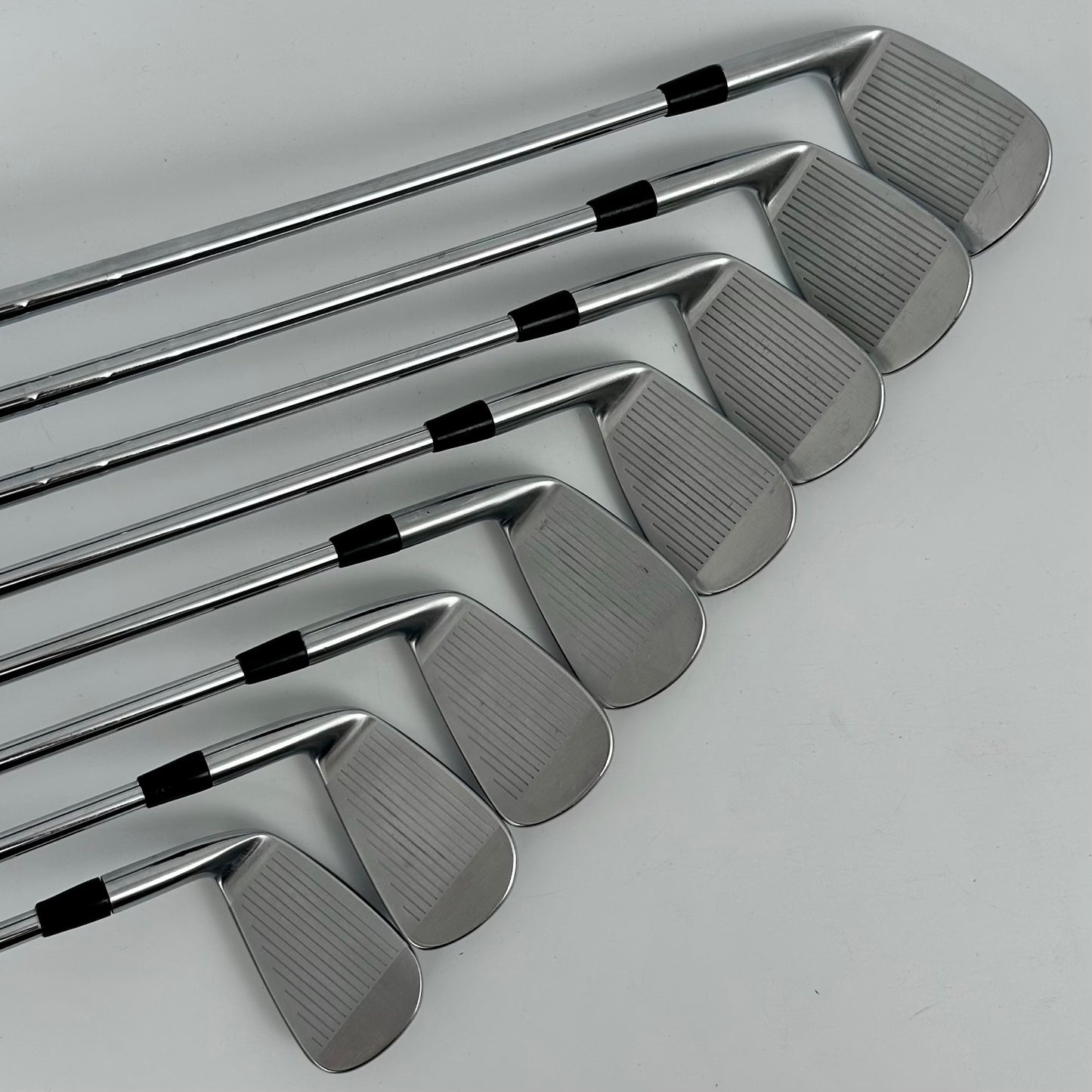 Cobra KING Forged Tec 4-GW / Regular / KBS Tour Lite R