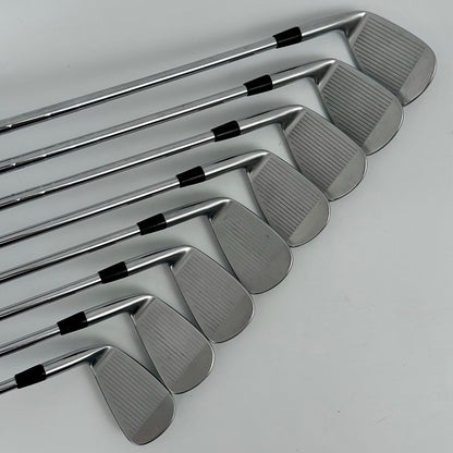 Cobra KING Forged Tec 4-GW / Regular / KBS Tour Lite R