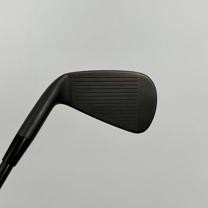 Cobra KING Tour Black 4-P / Stiff / KBS $-Taper 120