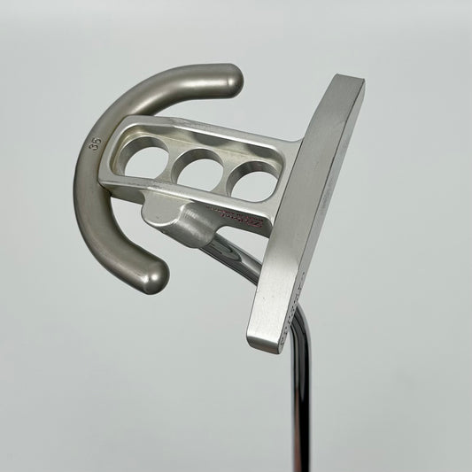 Scotty Cameron Futura / 34"