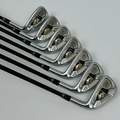 TaylorMade Tour Preferred 4-P / Regular / TM Reax TP-110 R