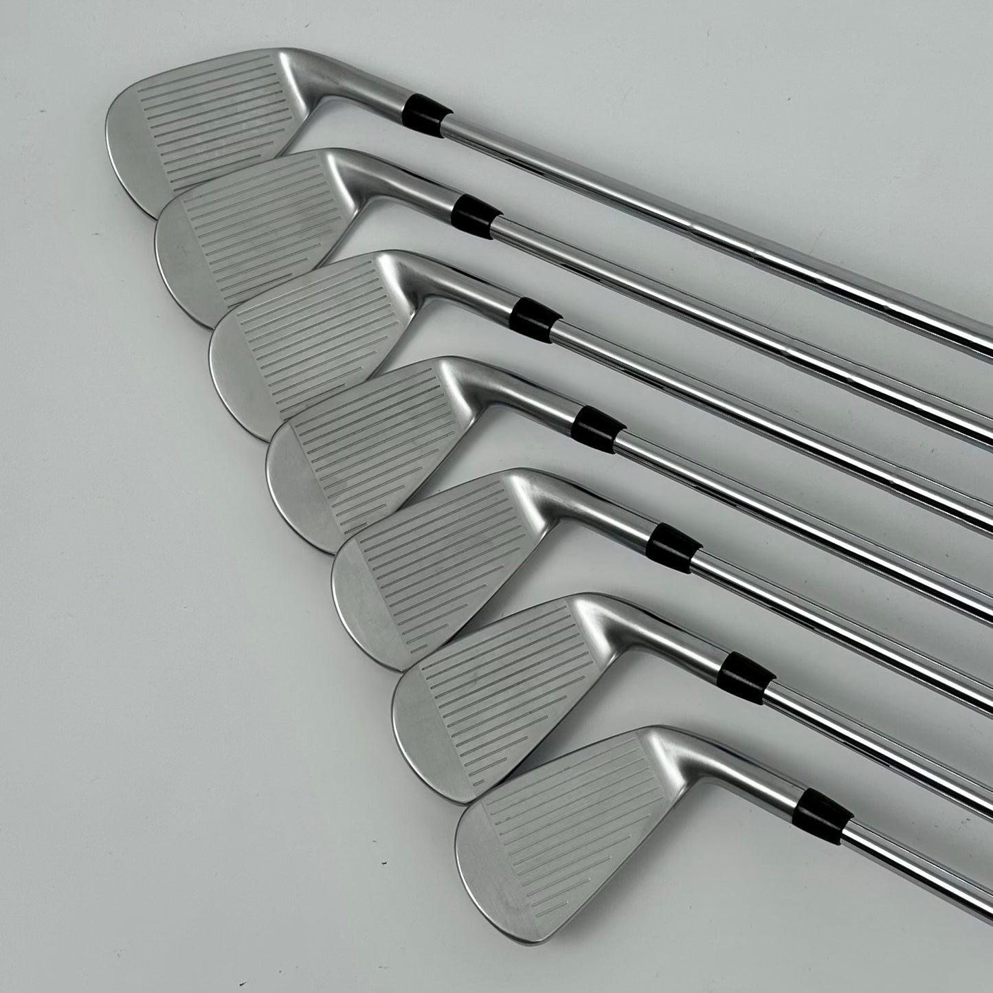 Titleist T250 4G 4-P / X-Stiff / Nippon N.S.PRO Modus 3 Tour 105 X