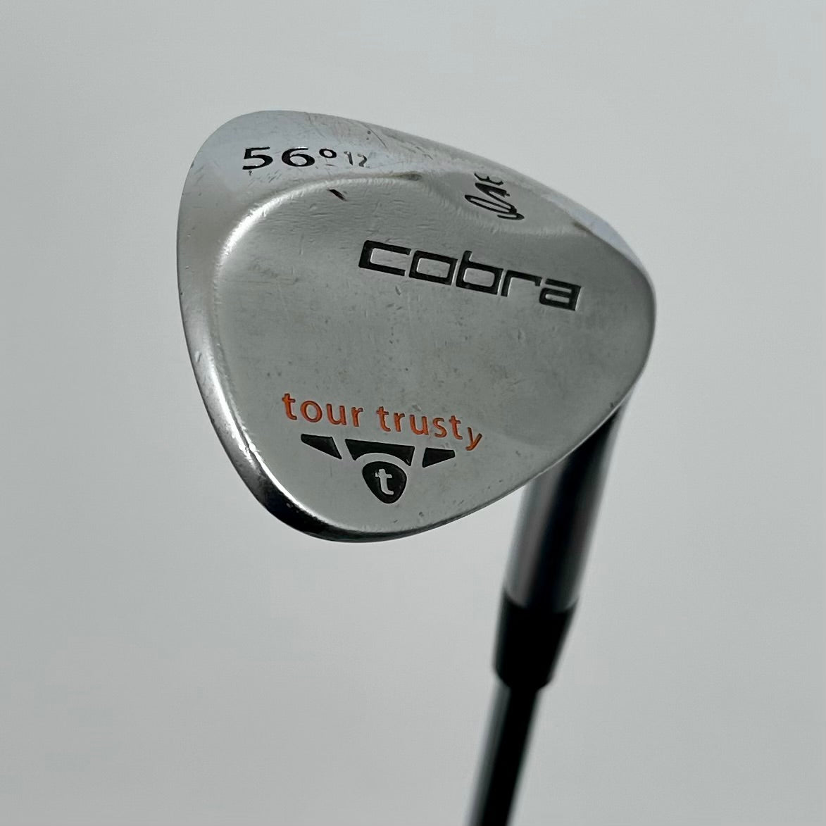 Cobra Tour Trusty 56° / Stiff
