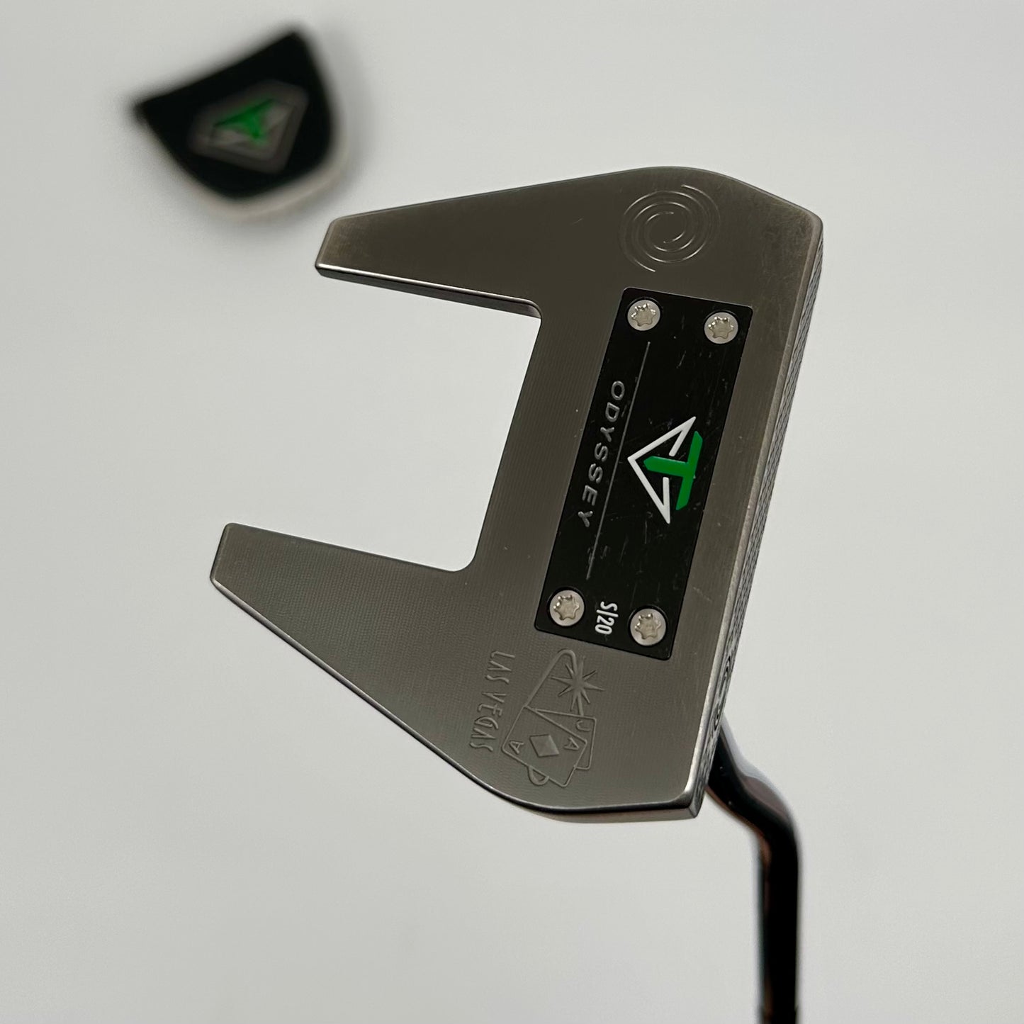 Odyssey Toulon Design Las Vegas / 34"