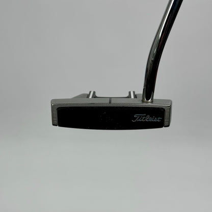 Scotty Cameron Futura 5.5M