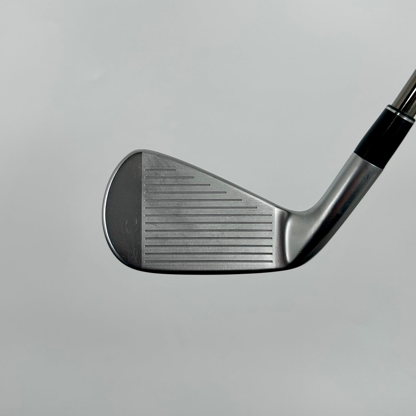 Srixon ZX Utility 4 23° / Regular / UST Mamiya Recoil 95 F3