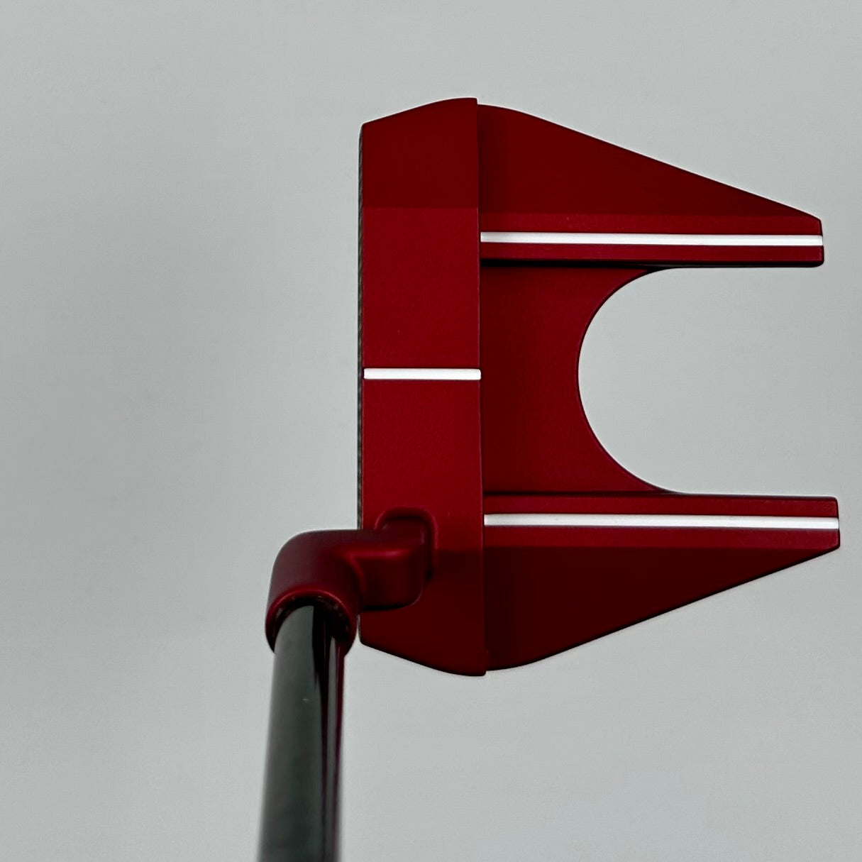 Odyssey Red Seven X Xander Edition / 34"