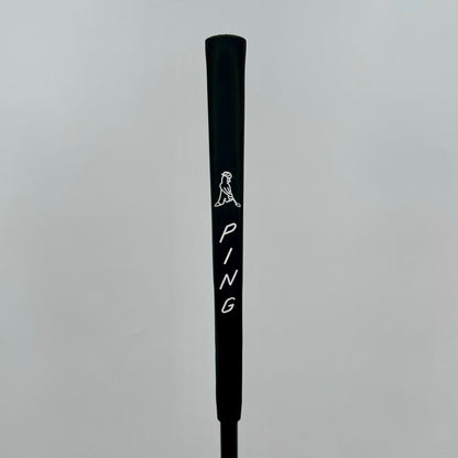 Odyssey Red Seven X Xander Edition / 34"