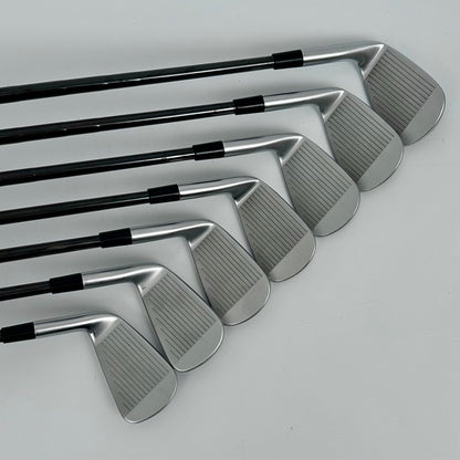 TaylorMade Combo P7MC/P770 4-P / Stiff / KBS Tour 120 S