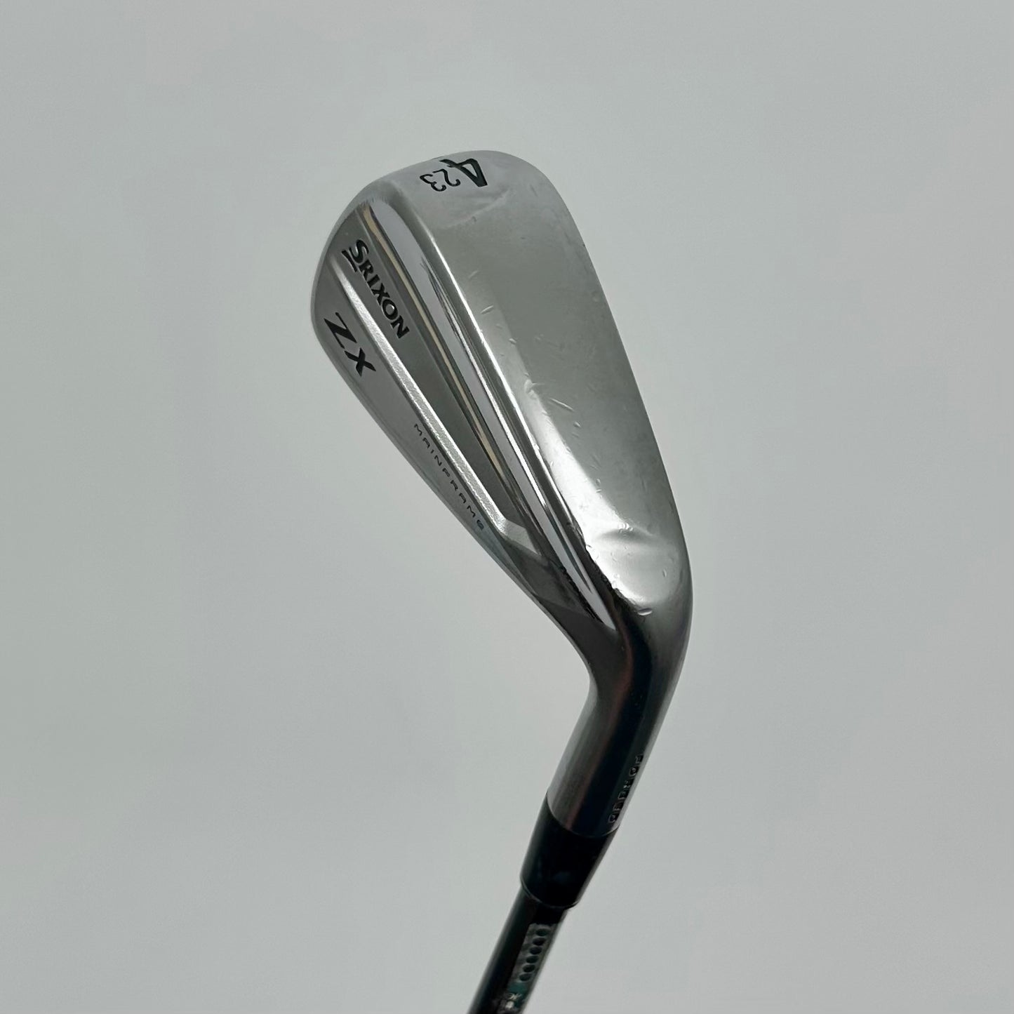 Srixon ZX MKII Utility 4 23° / Regular / UST Mamiya Recoil Dart F3 90