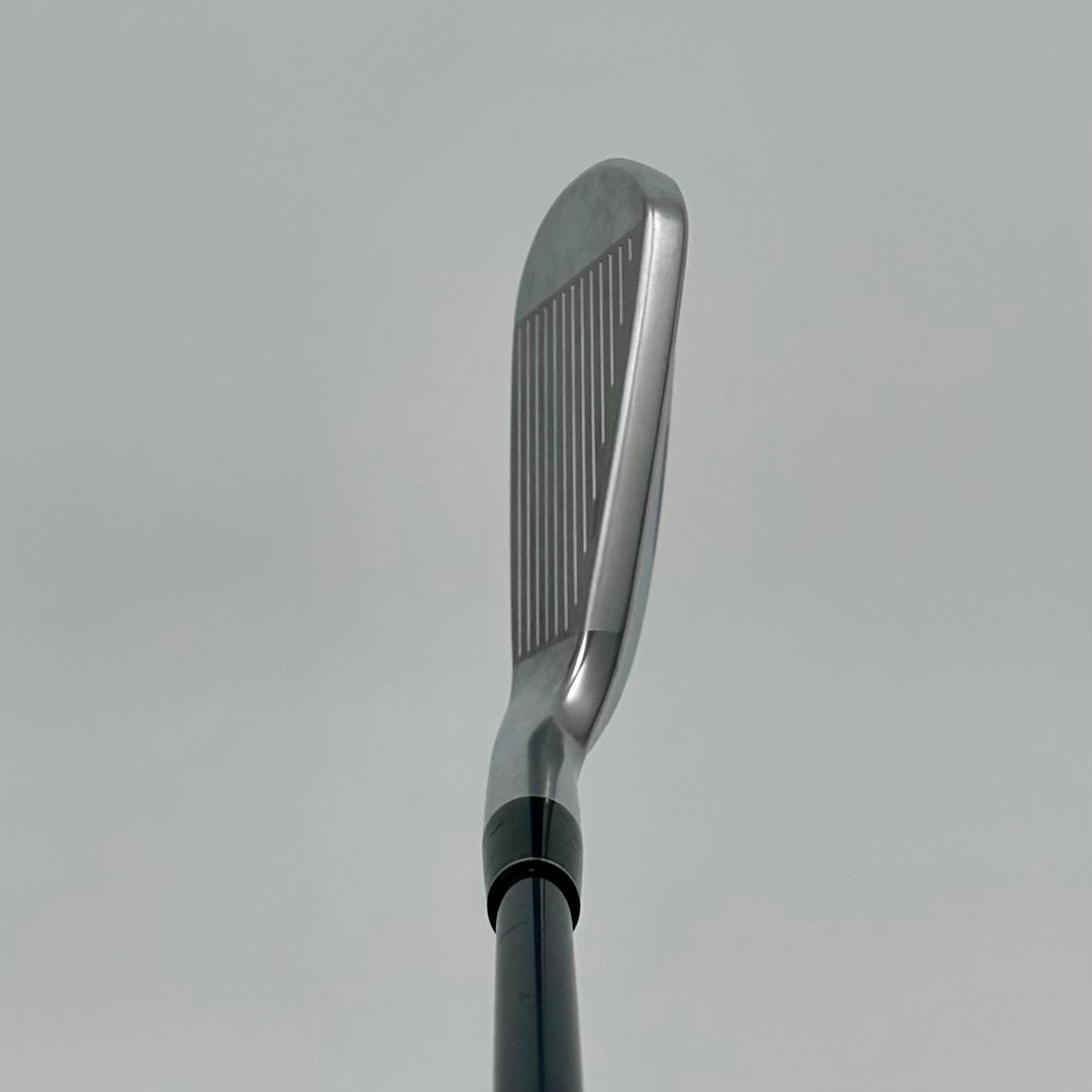 Srixon ZX MKII Utility 4 23° / Regular / UST Mamiya Recoil Dart F3 90