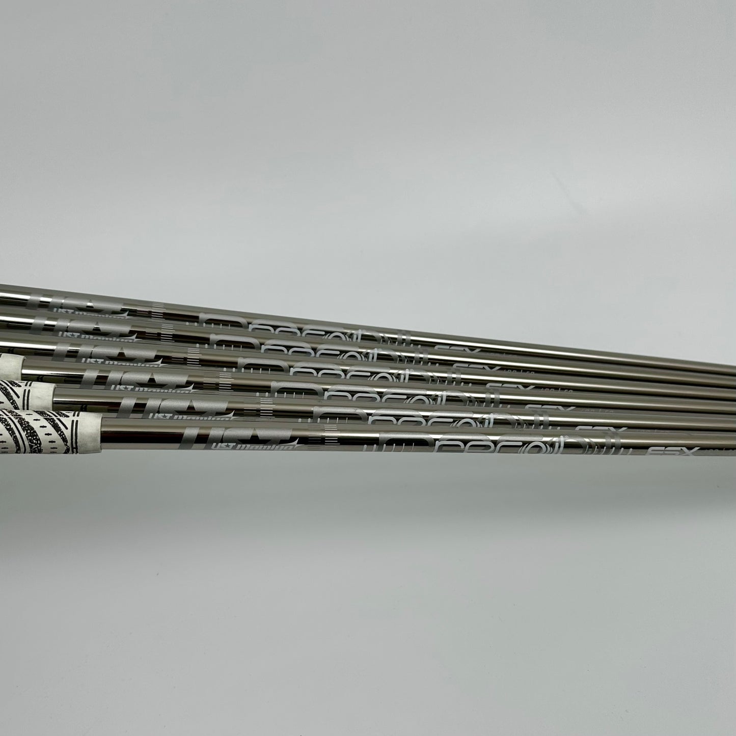 Mizuno JPX 923 Hot Metal 5-P / Regular / UST Mamiya Recoil ESX 460 F3