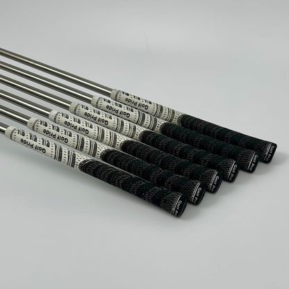 Mizuno JPX 923 Hot Metal 5-P / Regular / UST Mamiya Recoil ESX 460 F3