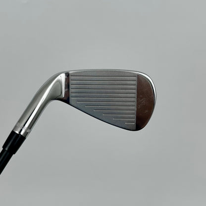 Wilson Staff Model Utility 4 24° / Regular / KBS Hybrid 70 R