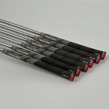Titleist T100s/T200 5-P / Regular / TT AMT Red R300