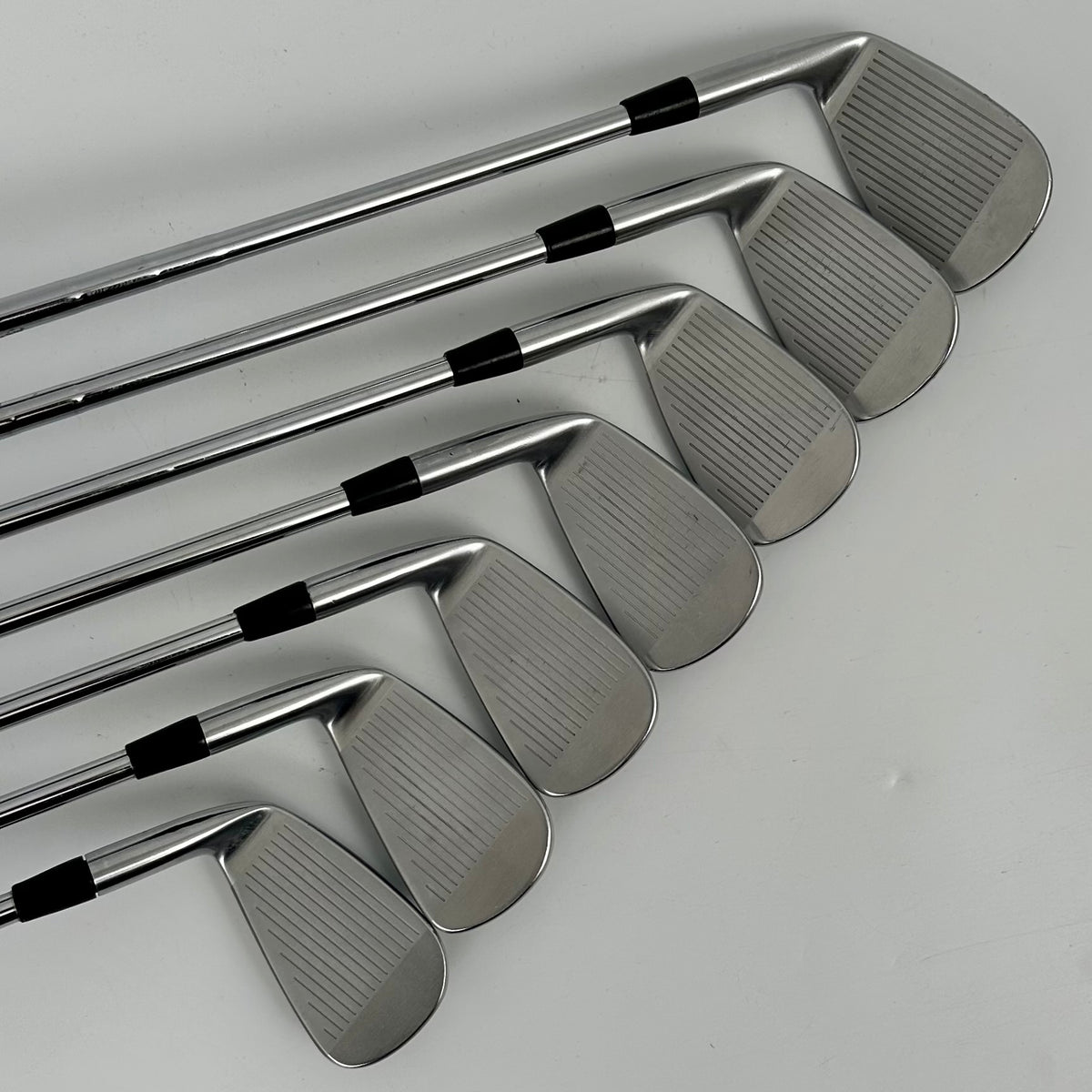 Cobra KING Forged Tec 4-P / Regular / KBS Tour Lite R