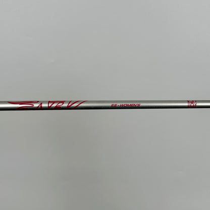 Cobra King F8 FW7-9 25,5° / Lady / Aldila NV 55 W