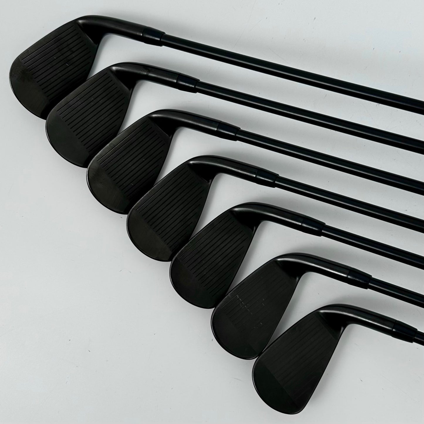 Titleist T350 3G Black Ltd Edition 5-GW / Regular / TT AMT Red R300