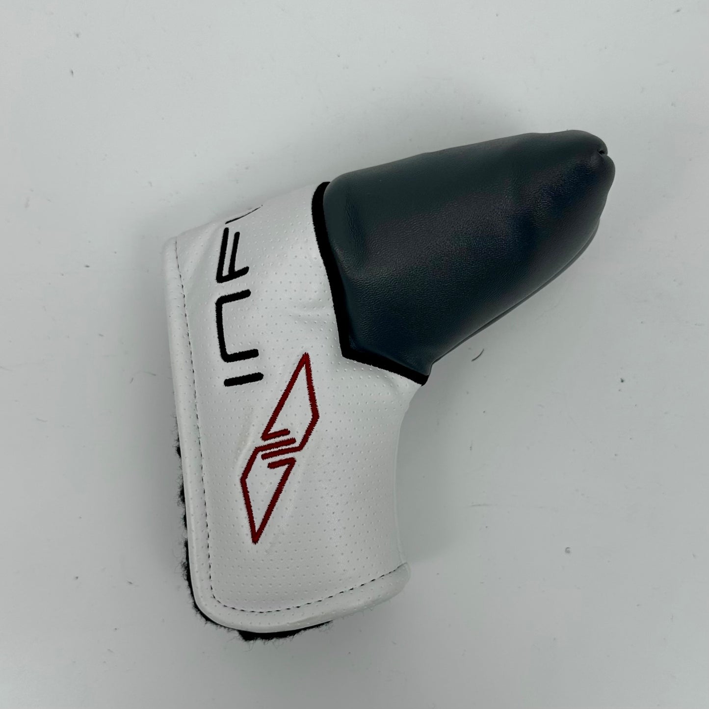Wilson Staff Infinite Headcover Putter