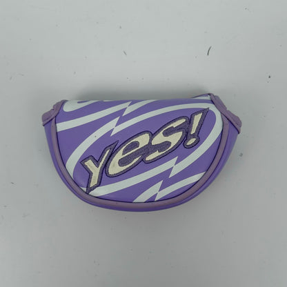 Yes! Lady Headcover Putter